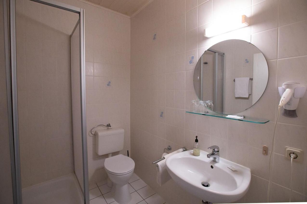 Hotel Dolgesheim Dış mekan fotoğraf