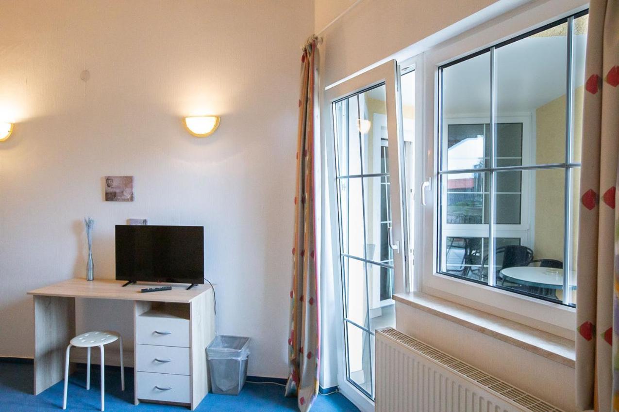 Hotel Dolgesheim Dış mekan fotoğraf