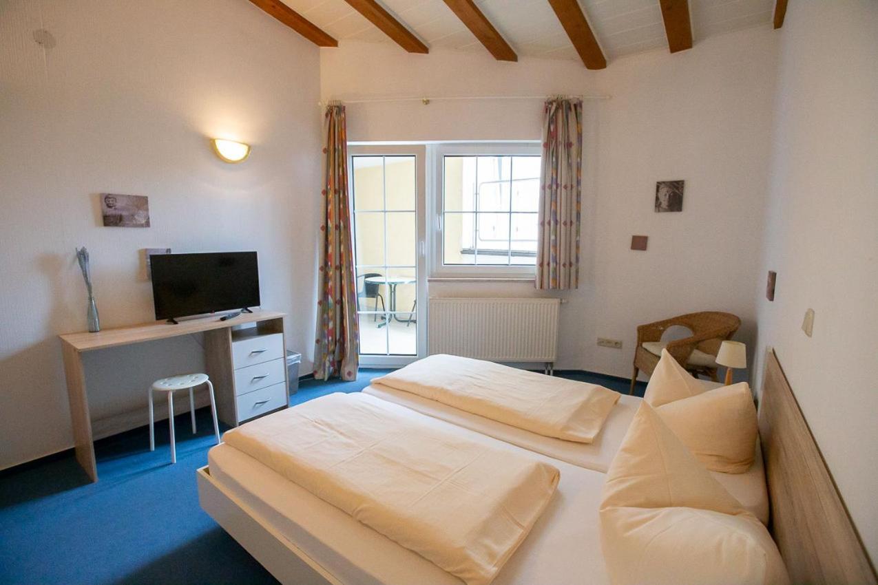 Hotel Dolgesheim Dış mekan fotoğraf